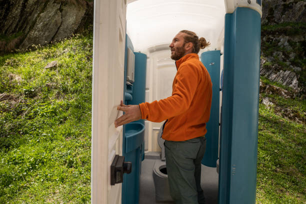 Portable bathroom rental in Vinton, TX